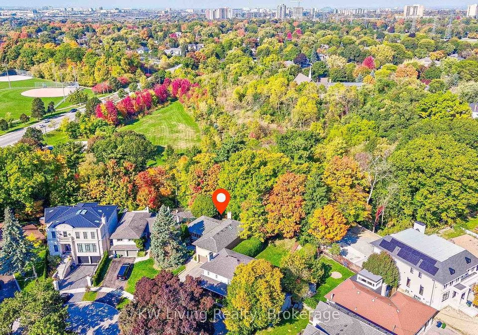 6-hillavon-drive-etobicoke-ontario-w12395945