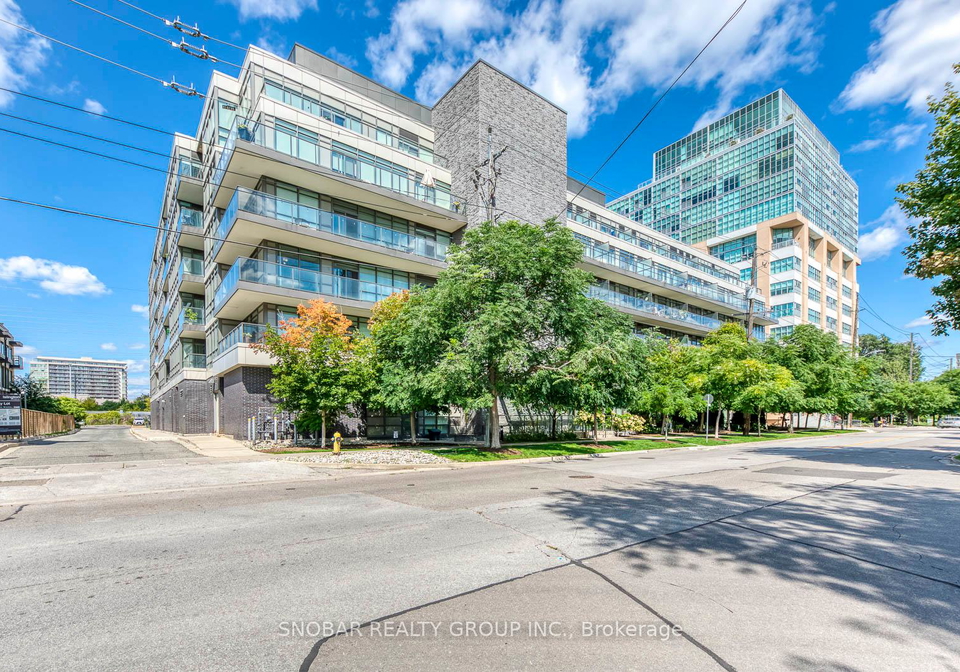 8-fieldway-road-etobicoke-ontario-w12395956