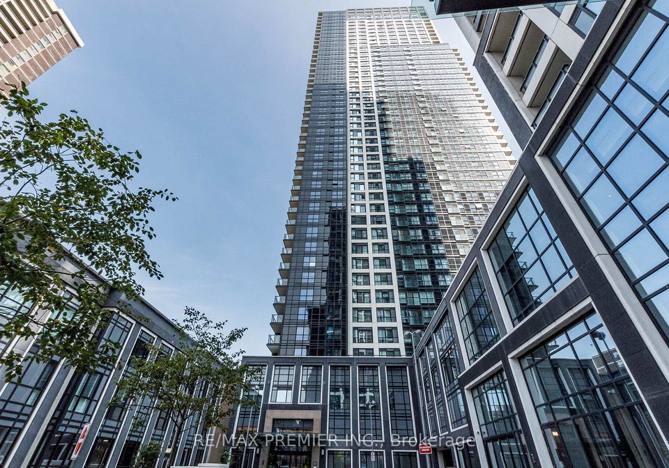 5-mabelle-avenue-etobicoke-ontario-w12396083