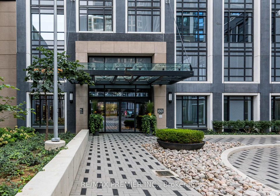 5-mabelle-avenue-etobicoke-ontario-w12396083