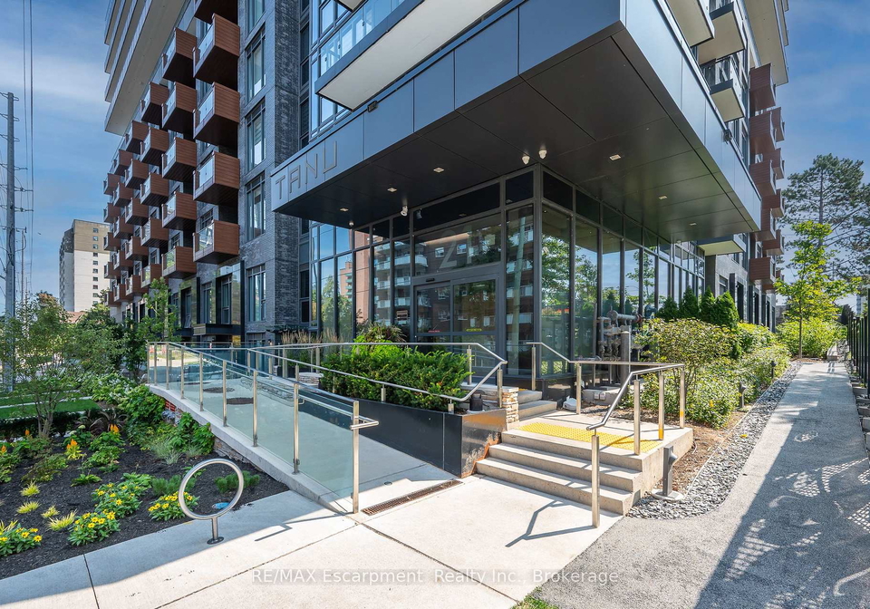21-park-street-e-mississauga-ontario-w12396228