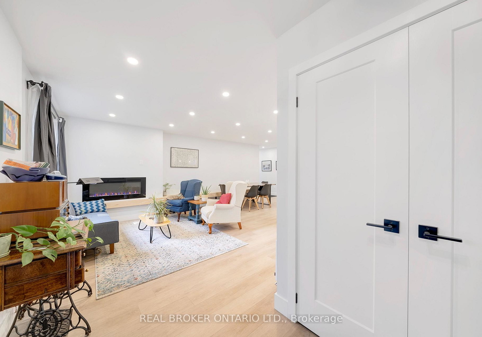 579-chamberlain-road-burlington-ontario-w12396230