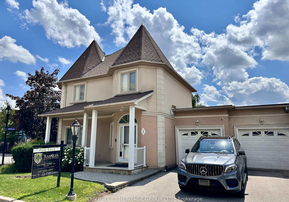 1-tower-gate-brampton-ontario-w12396480