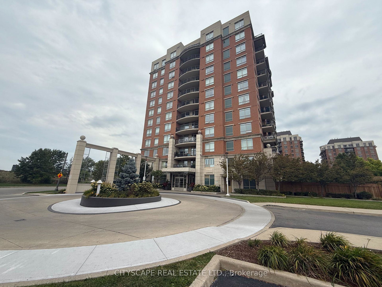 2365-central-park-drive-oakville-ontario-w12396489
