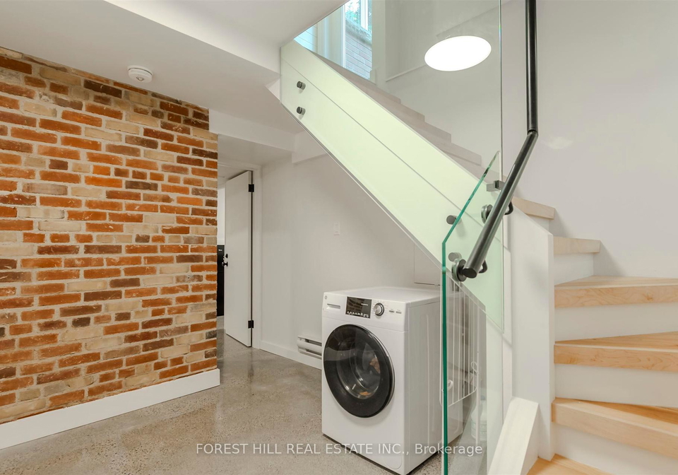 174-sunnyside-avenue-toronto-ontario-w12396501