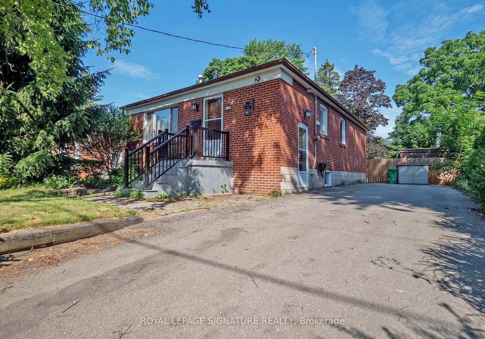 559-drymen-crescent-mississauga-ontario-w12396554