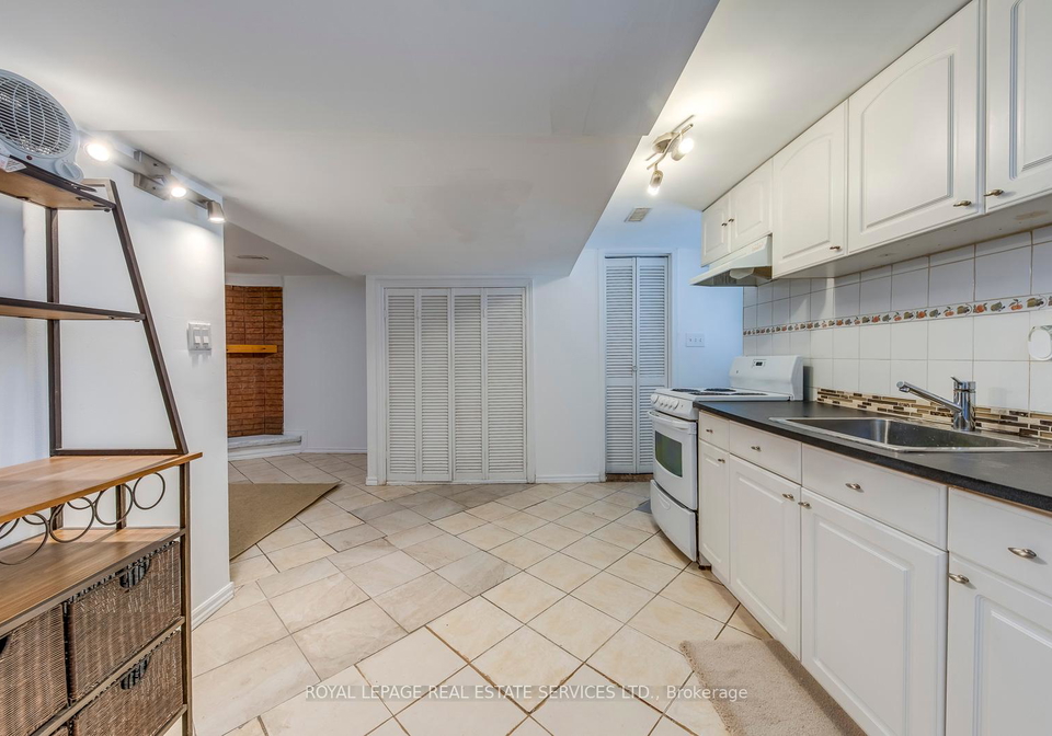 1516-davenport-road-toronto-ontario-w12396658