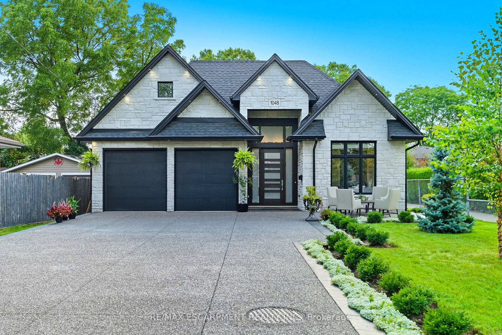 1048-dovercourt-avenue-burlington-ontario-w12396881
