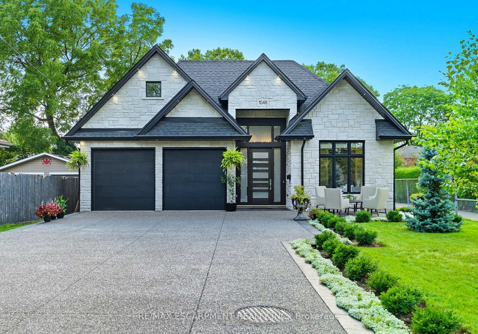 1048-dovercourt-avenue-burlington-ontario-w12396881