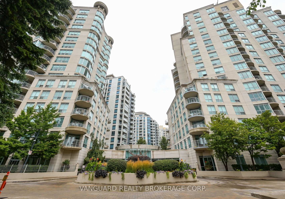 2111-lake-shore-boulevard-w-etobicoke-ontario-w12397273