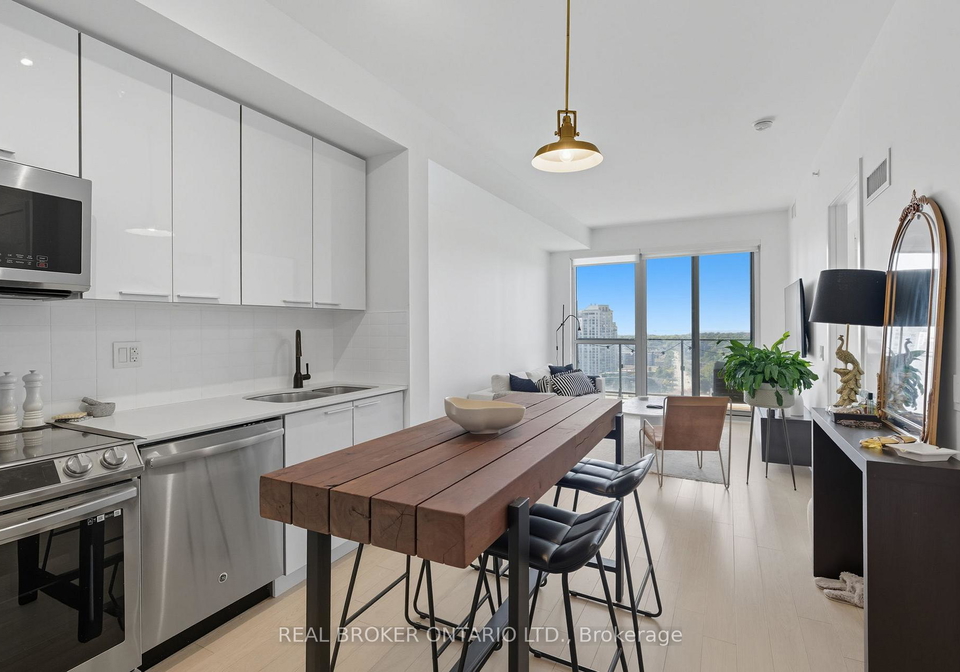 10-park-lawn-road-etobicoke-ontario-w12397370