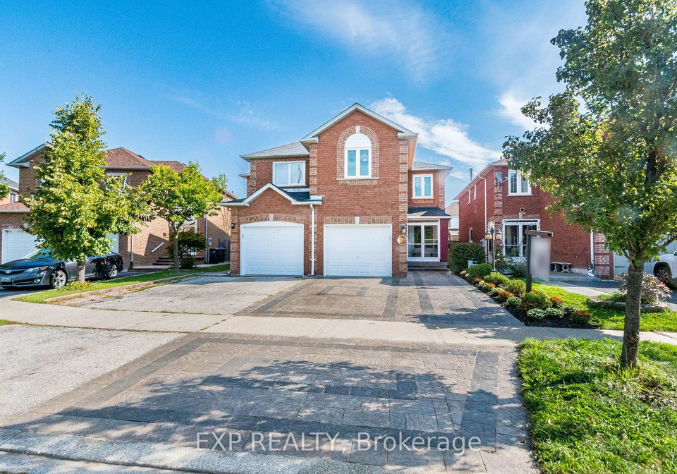 6747-bansbridge-crescent-mississauga-ontario-w12397795