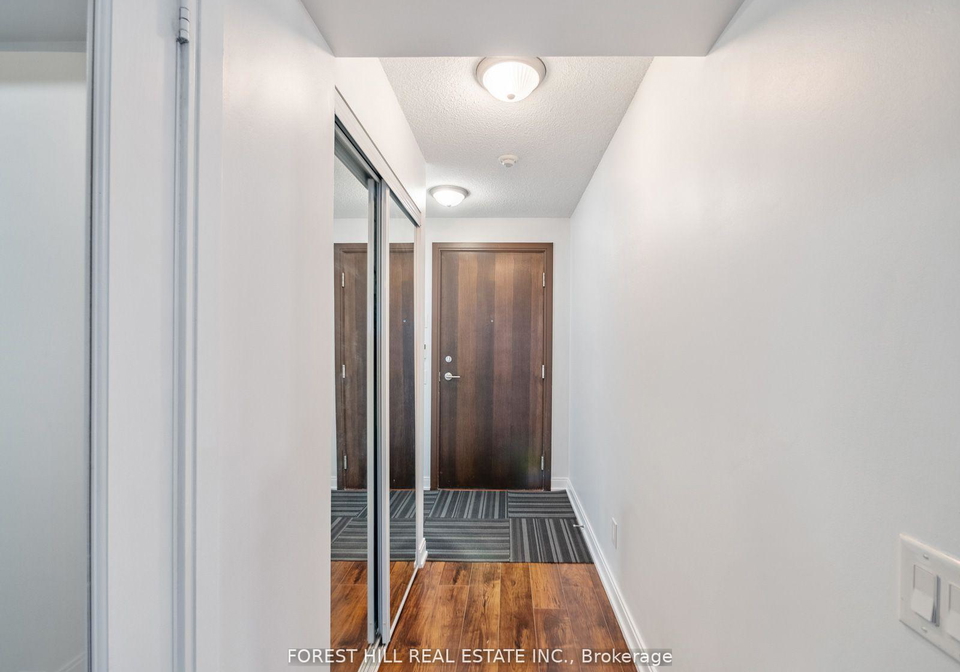 25-viking-lane-etobicoke-ontario-w12397811