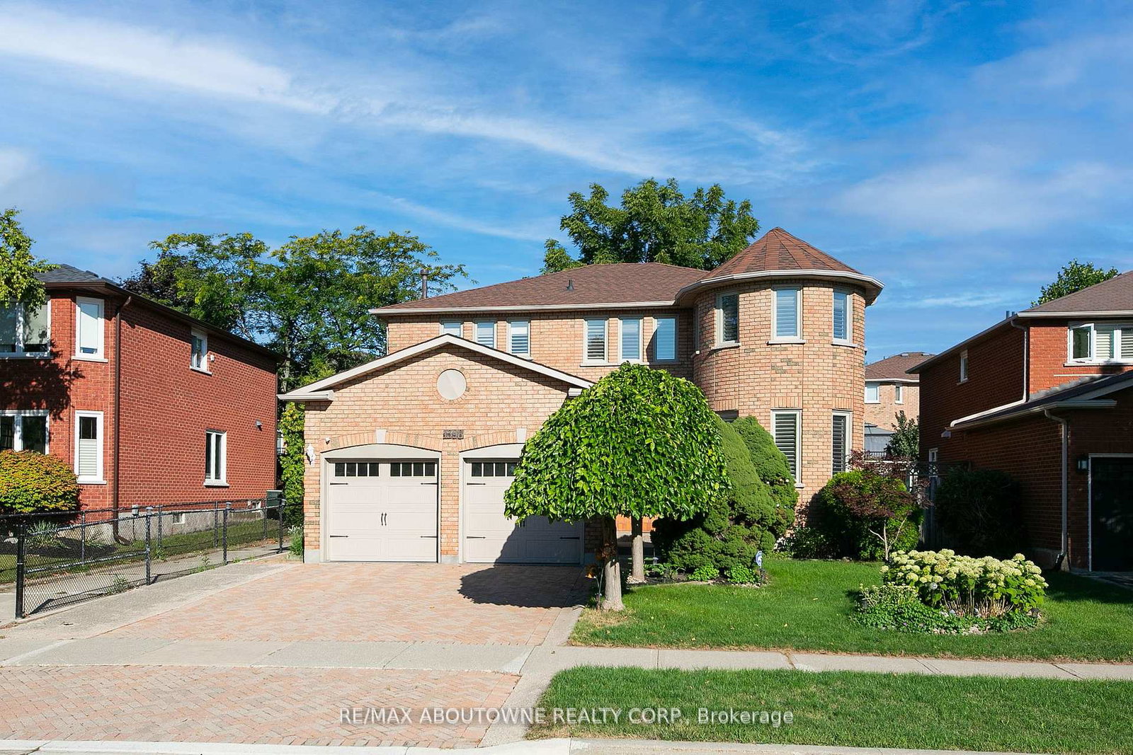 1398-winterbourne-drive-oakville-ontario-w12397853