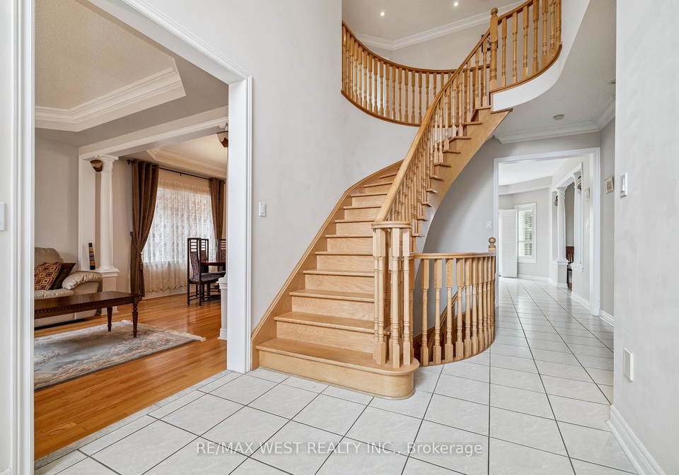 2587-north-ridge-trail-oakville-ontario-w12397922