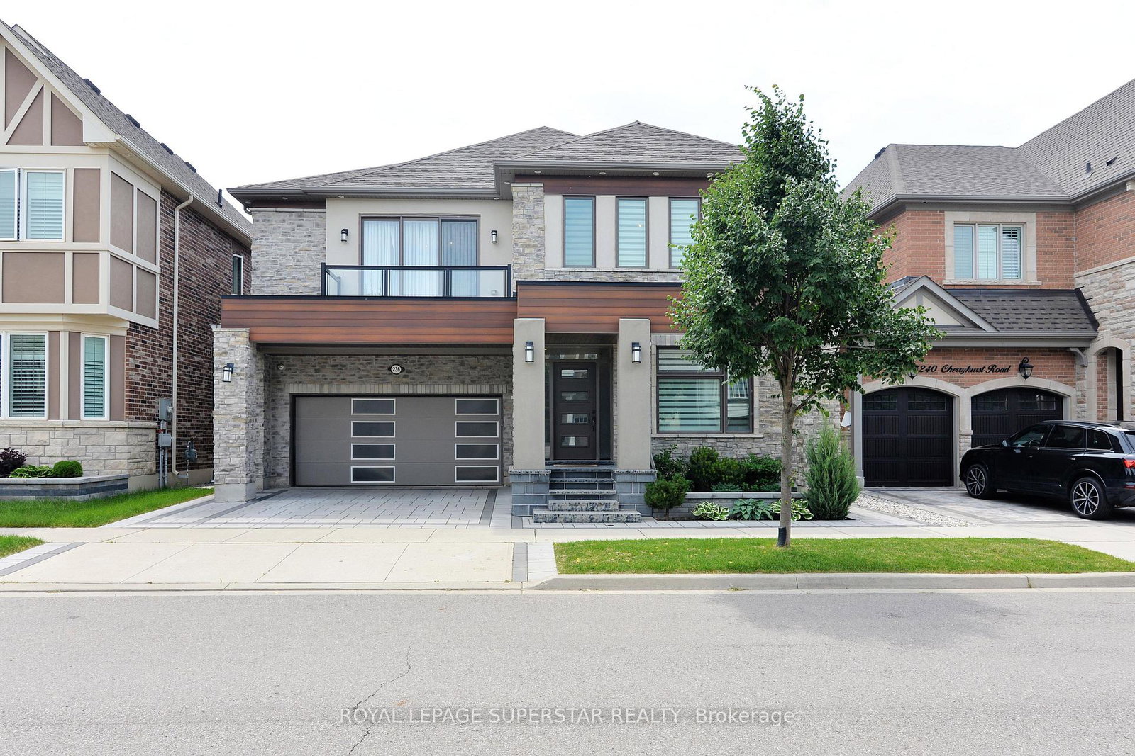 236-cherryhurst-road-oakville-ontario-w12397979