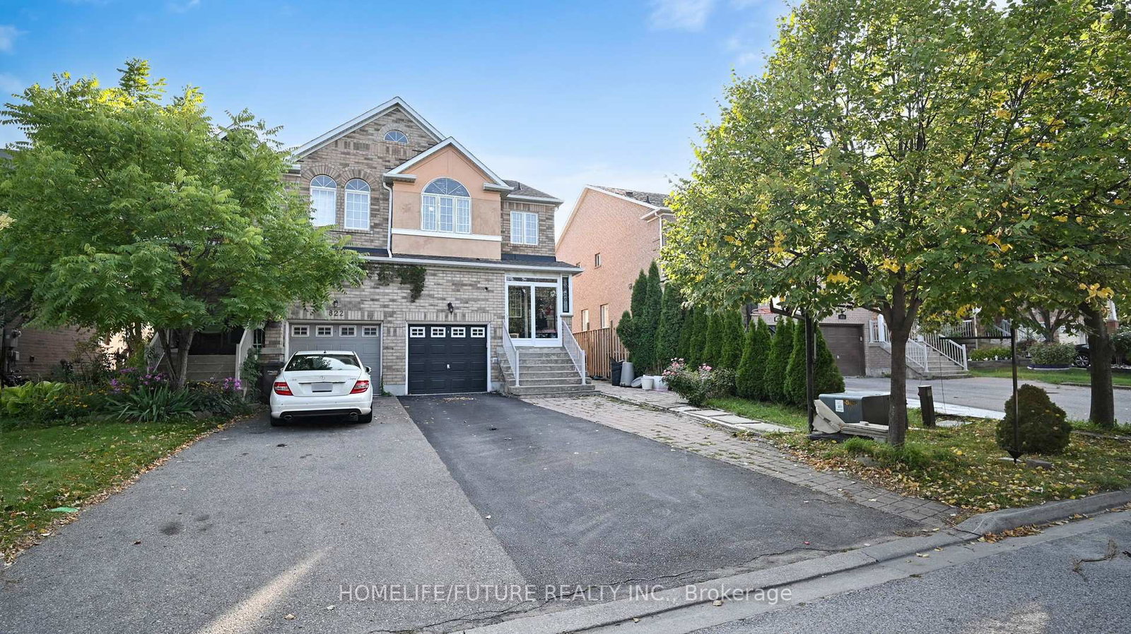 820-bethany-crescent-mississauga-ontario-w12398023