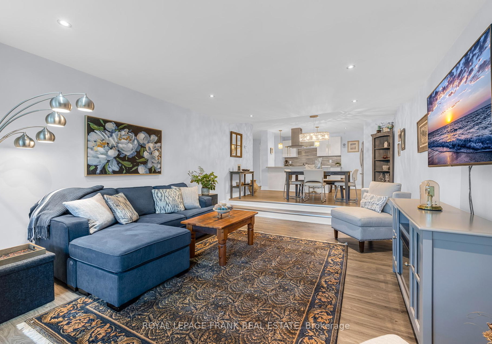 20-speers-road-oakville-ontario-w12398276