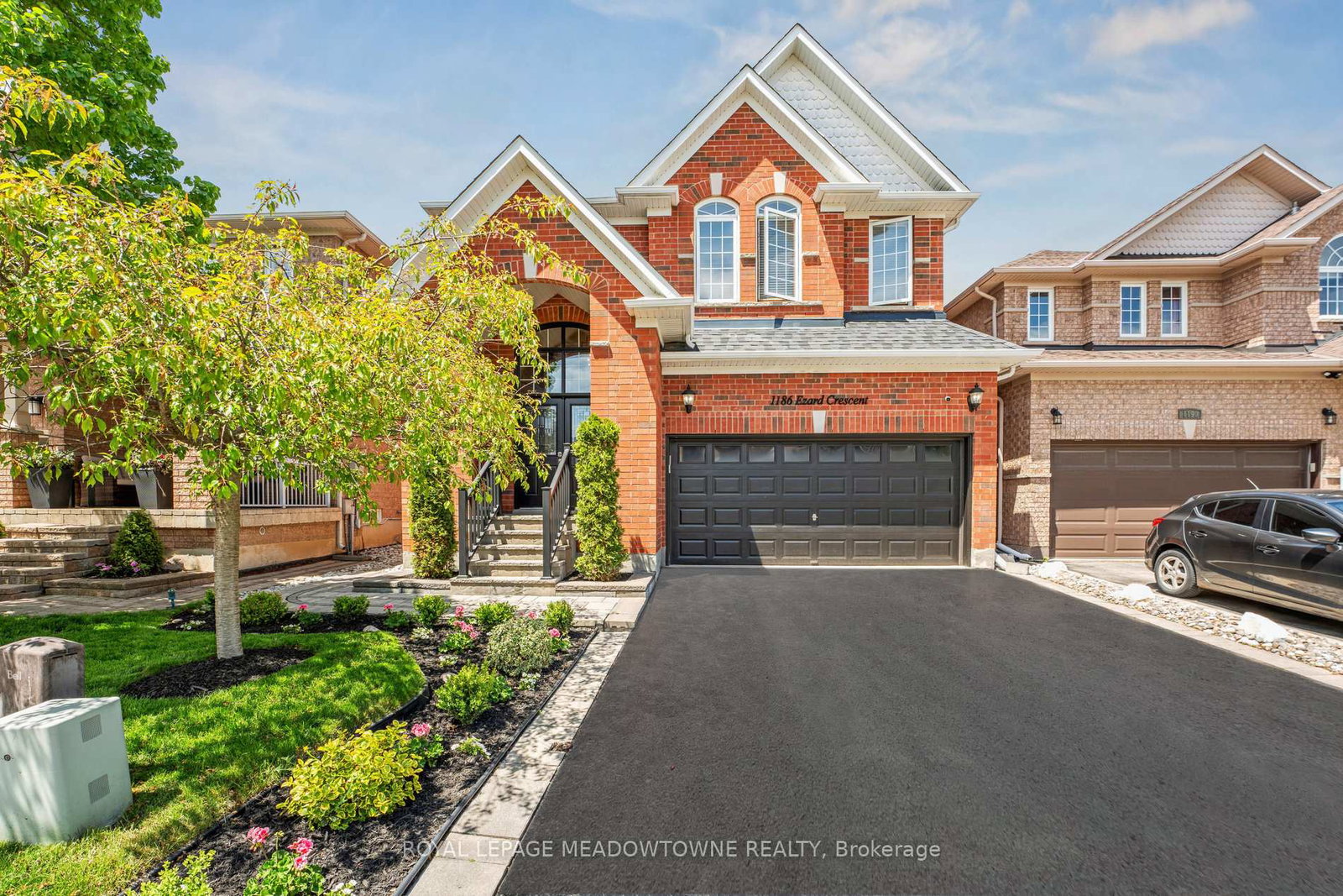 1186-ezard-crescent-milton-ontario-w12398442