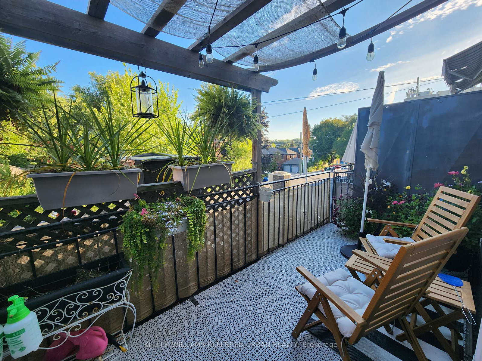 2389-bloor-street-toronto-ontario-w12398586