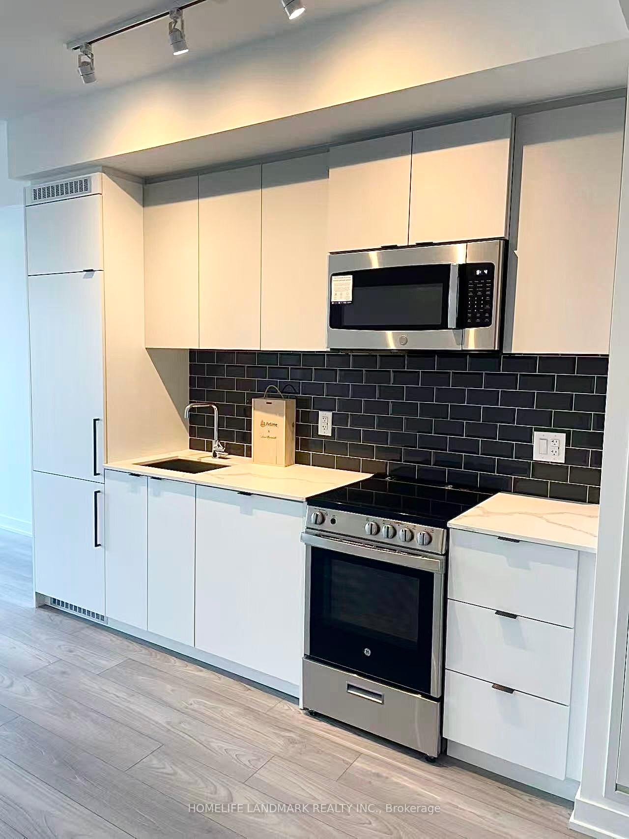 1182-king-street-w-toronto-ontario-w12398604