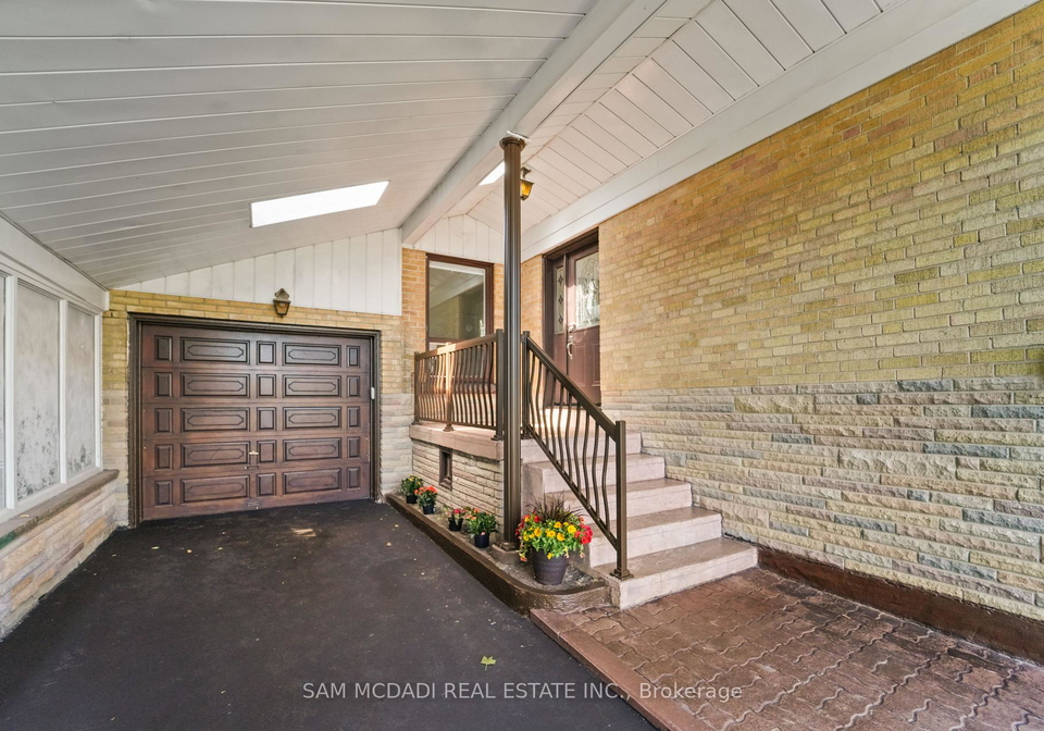 60-greenfield-drive-etobicoke-ontario-w12398824