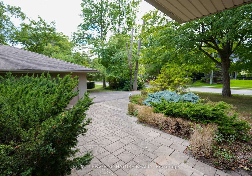 169-maple-grove-drive-oakville-ontario-w12398950