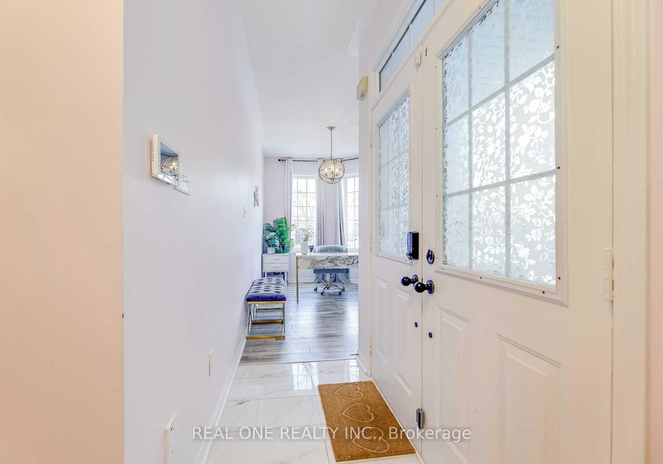 1342-weir-chase-mississauga-ontario-w12399129