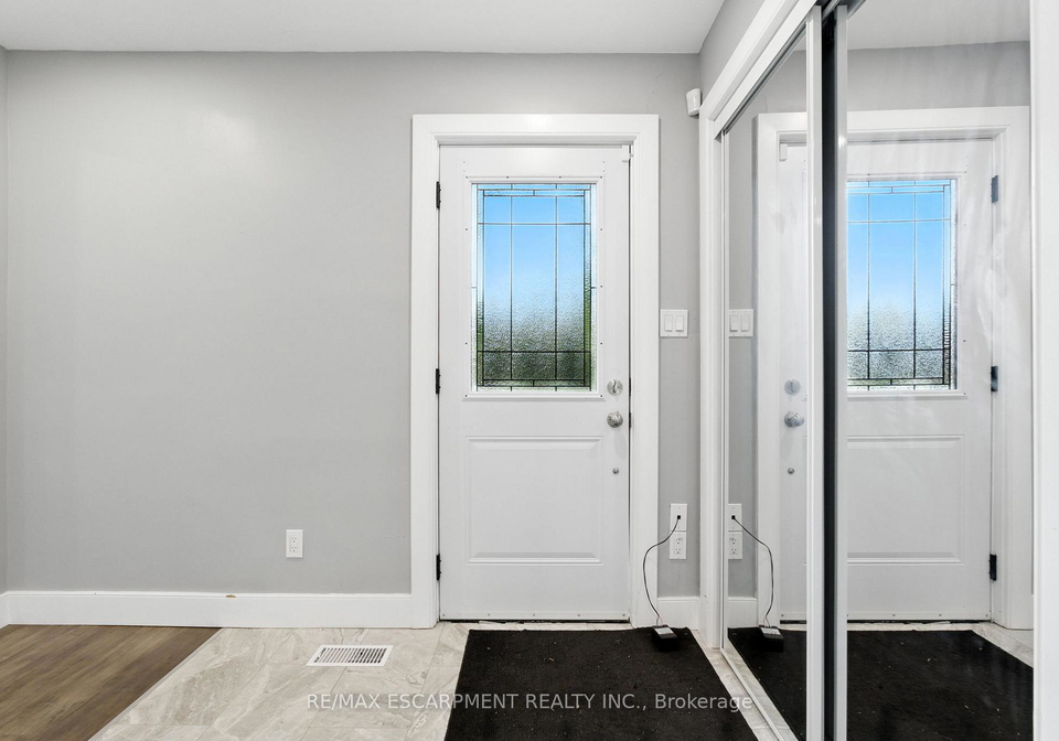 1233-coric-avenue-burlington-ontario-w12399198
