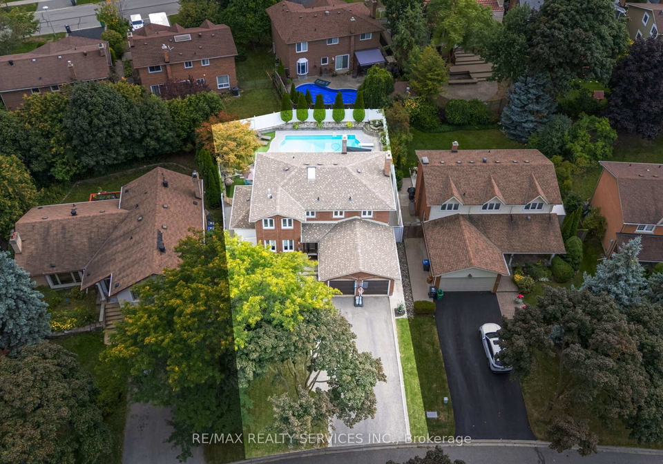 54-maidstone-crescent-brampton-ontario-w12399218