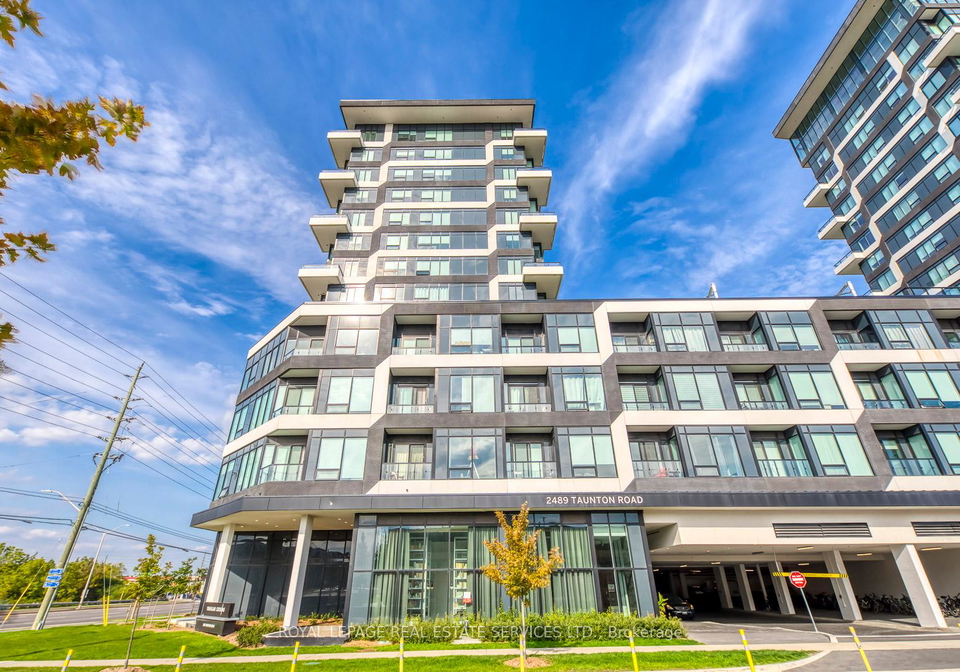 2489-taunton-drive-oakville-ontario-w12399363