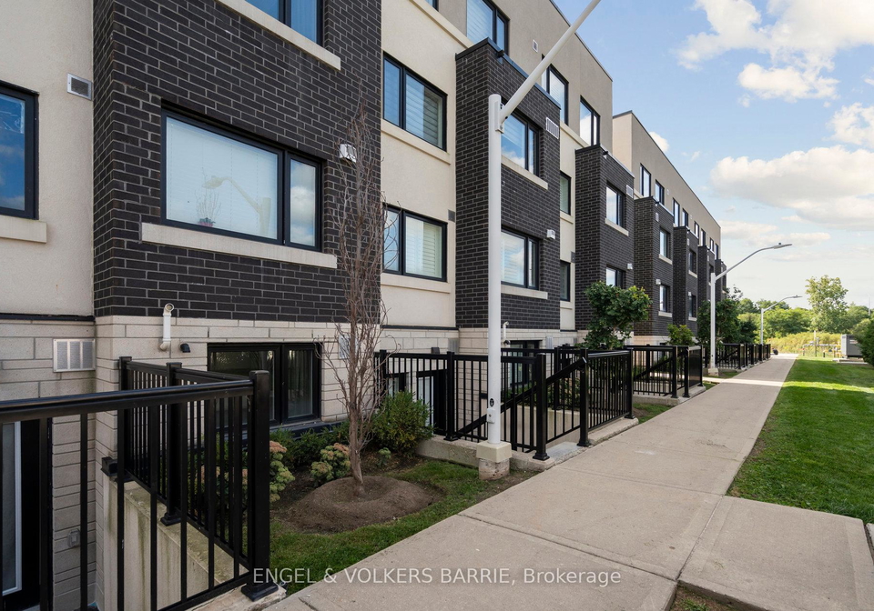 1137-cooke-boulevard-burlington-ontario-w12399554