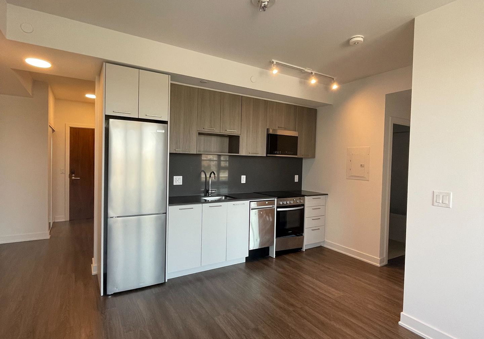 40-lagerfeld-drive-brampton-ontario-w12399667