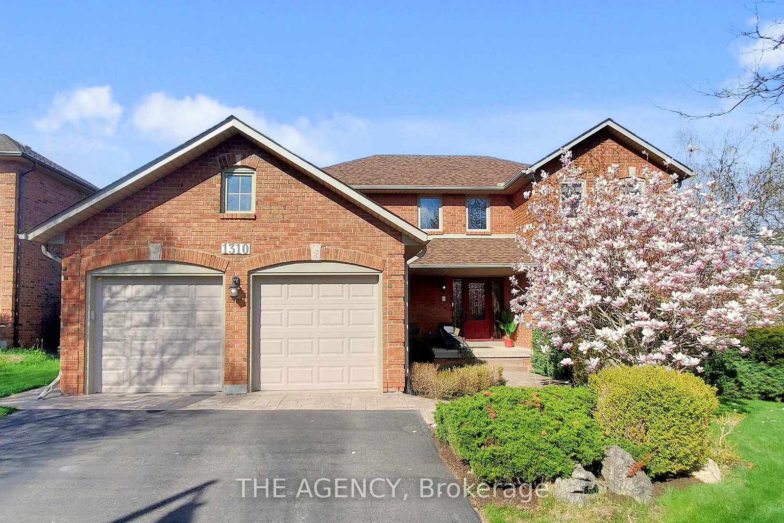 1310-golden-meadow-trail-oakville-ontario-w12399685