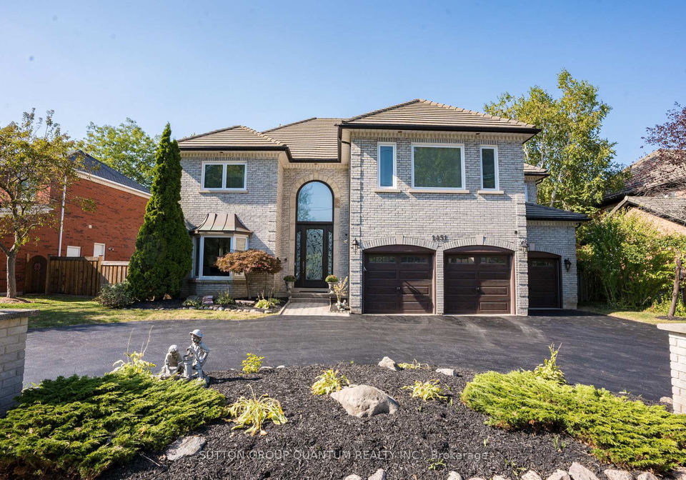 1451-indian-road-mississauga-ontario-w12399768