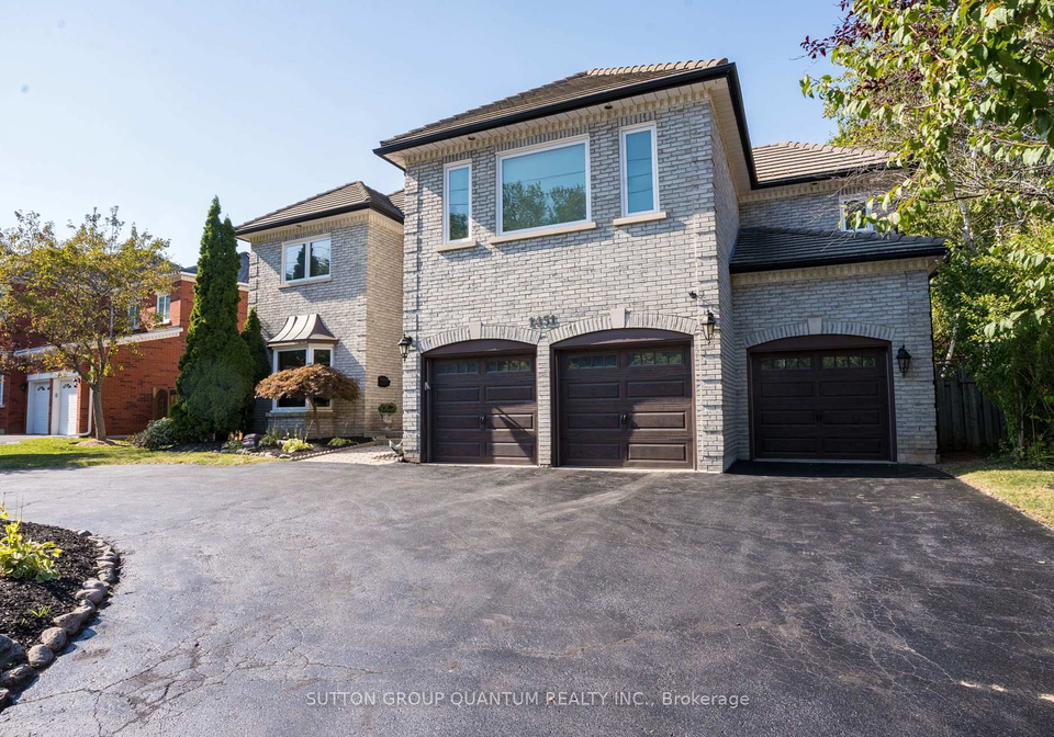 1451-indian-road-mississauga-ontario-w12399768