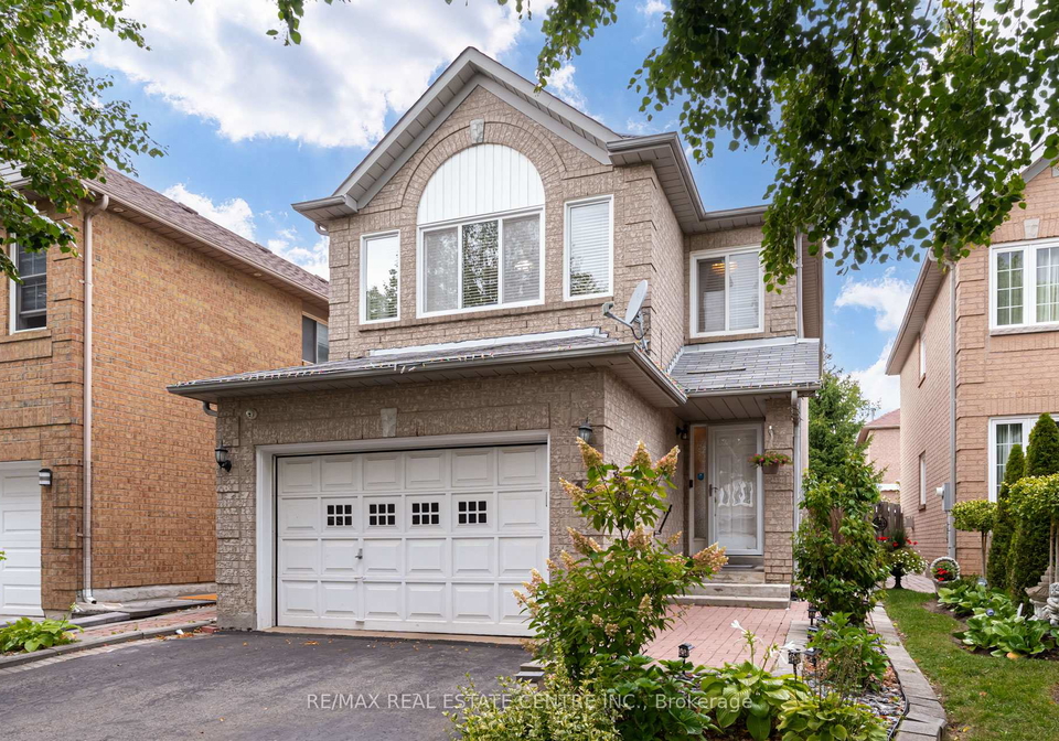 18-richwood-crescent-brampton-ontario-w12399789