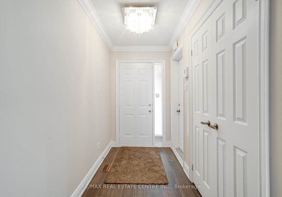 18-richwood-crescent-brampton-ontario-w12399789