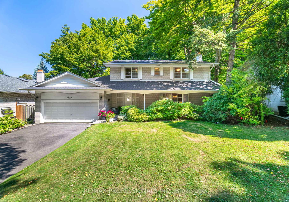 7-queensborough-crescent-etobicoke-ontario-w12400320