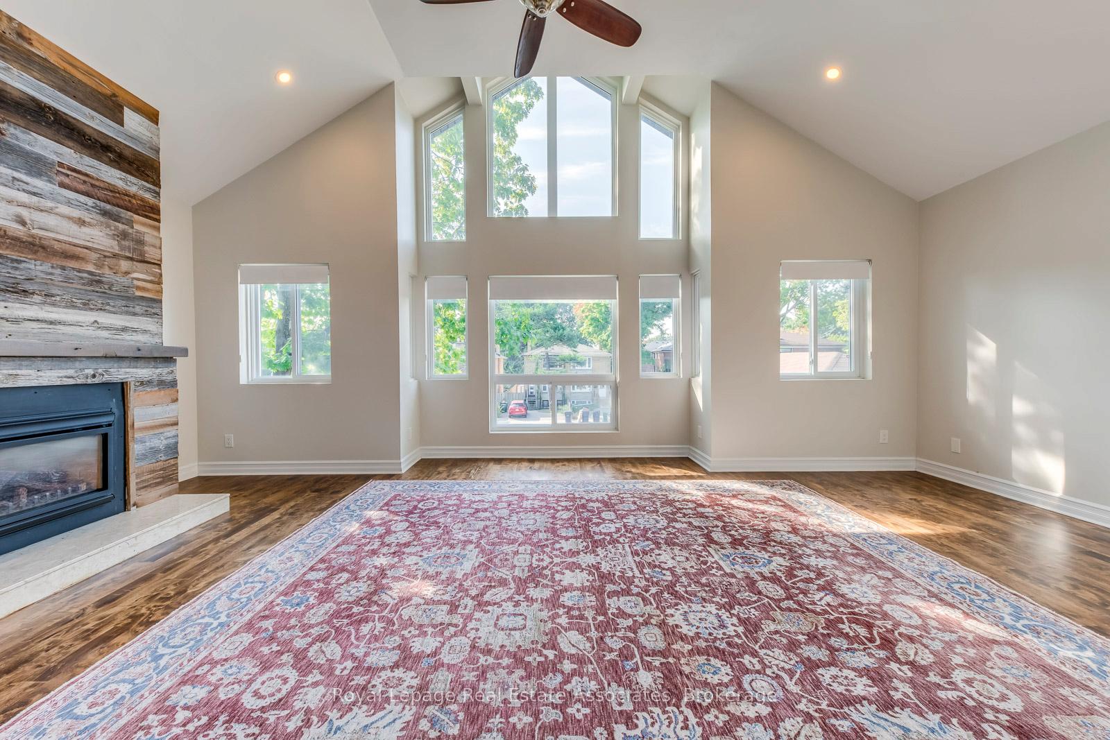 30-dominion-road-etobicoke-ontario-w12400358