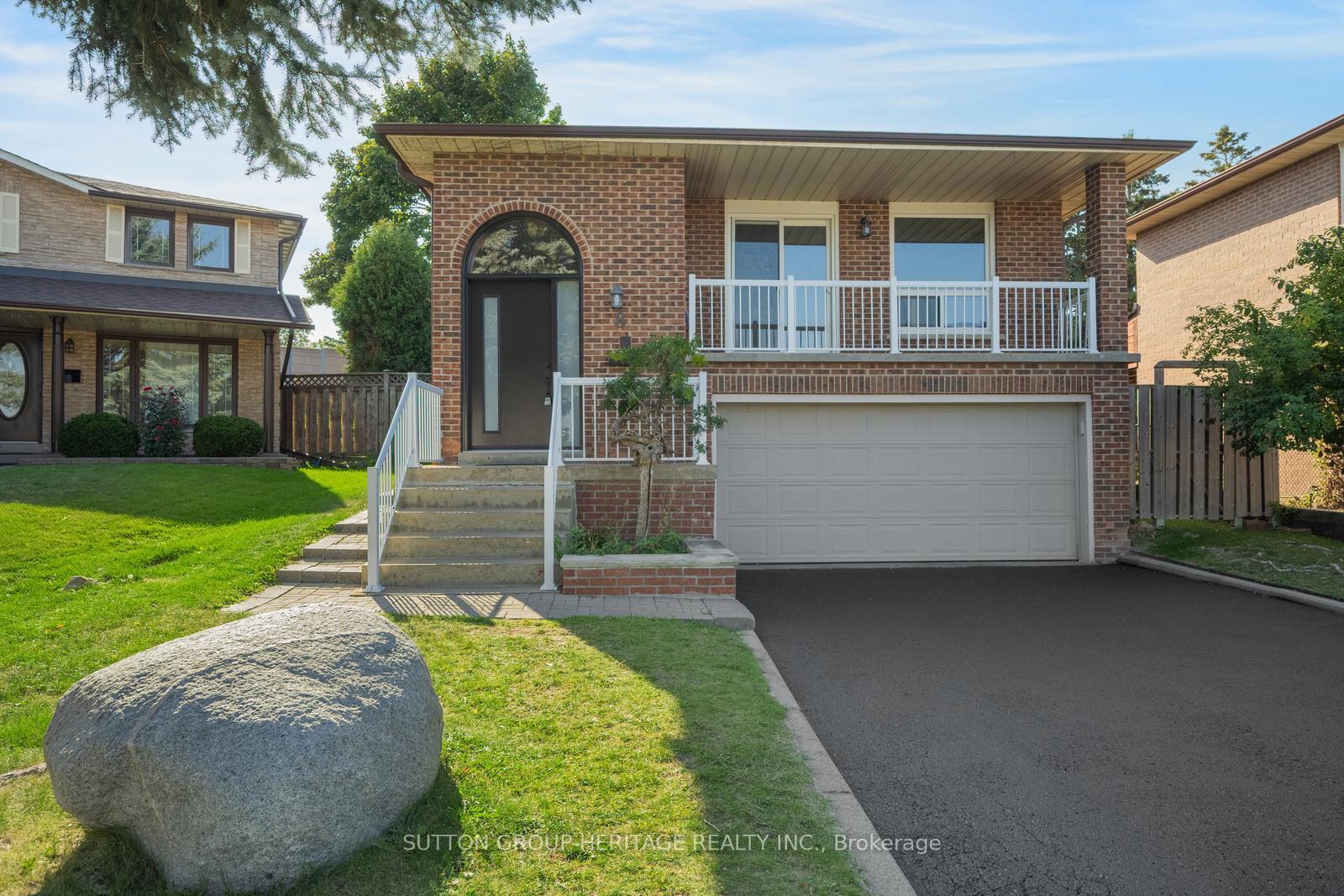 8-poinsettia-place-brampton-ontario-w12400406