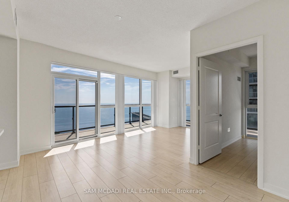 38-annie-craig-drive-etobicoke-ontario-w12400482