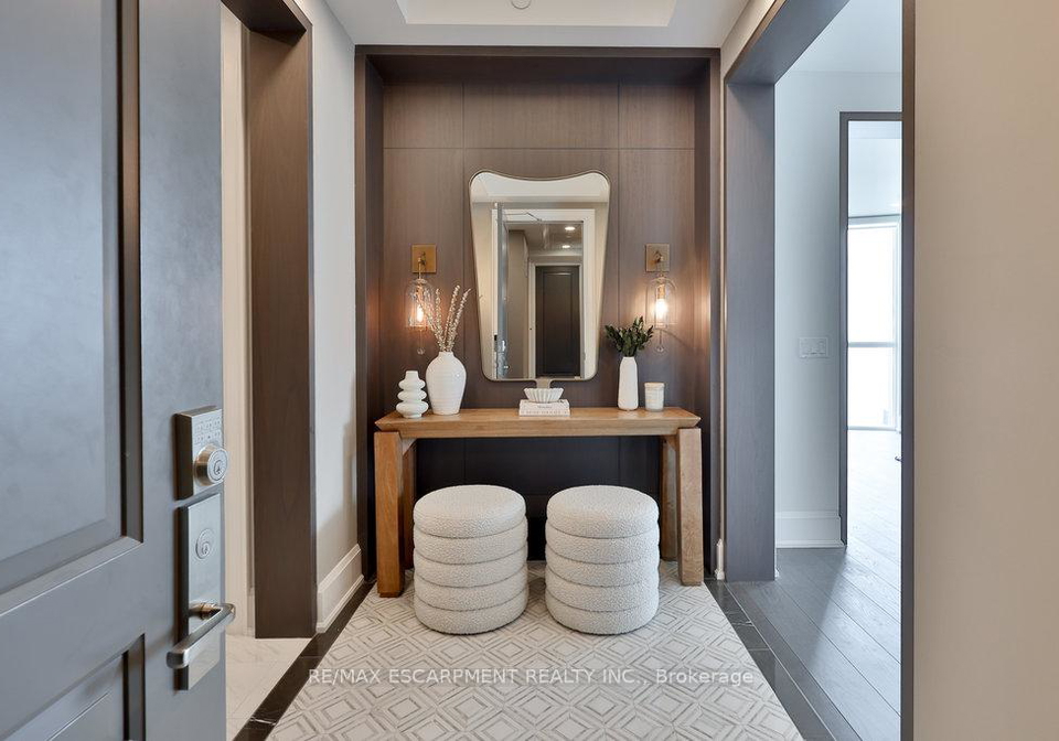 2060-lakeshore-road-burlington-ontario-w12400598