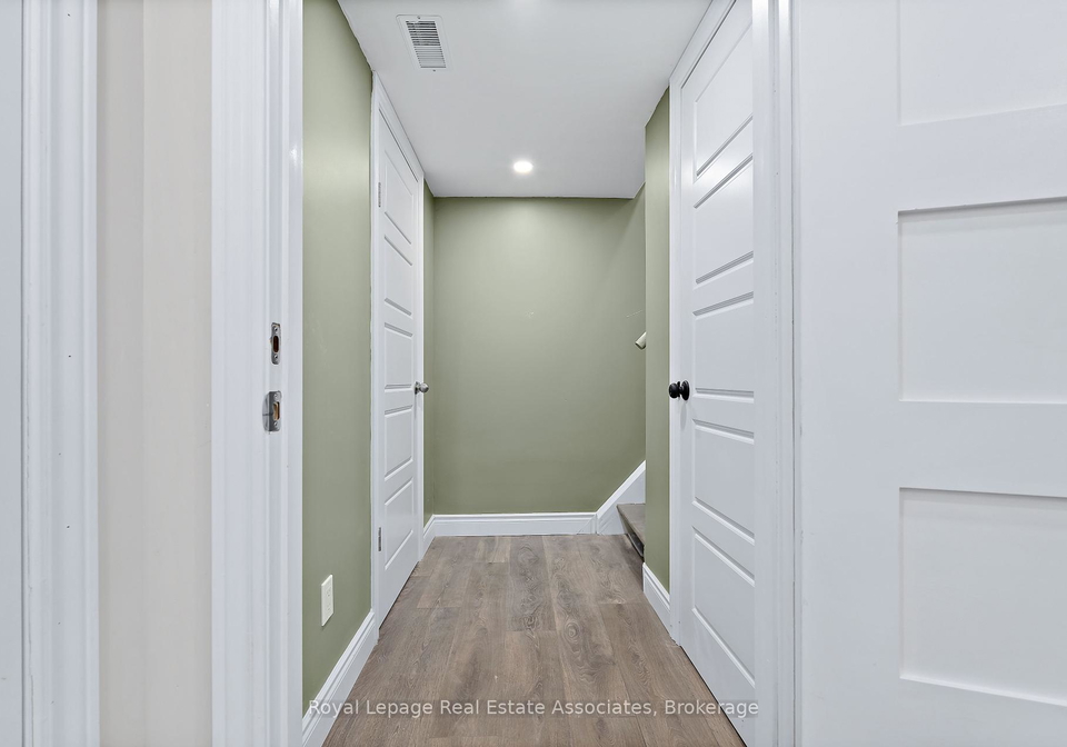 22-byron-street-halton-hills-ontario-w12400986