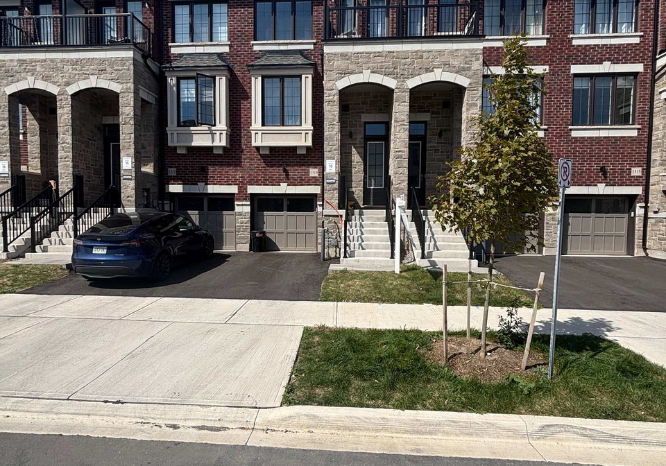 1319-shevchenko-boulevard-oakville-ontario-w12401007