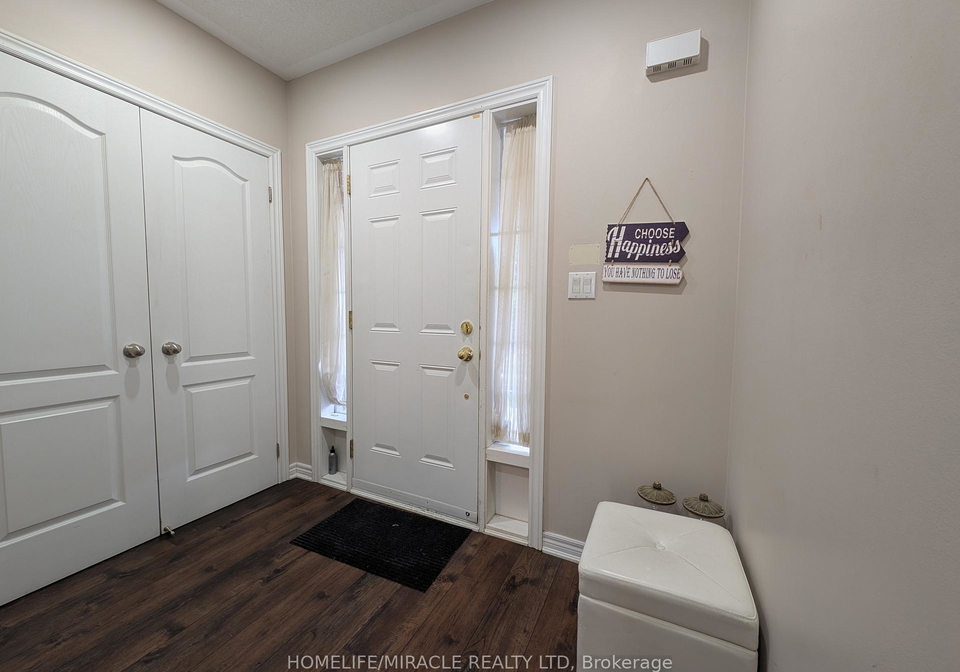 6121-coxswain-crescent-mississauga-ontario-w12401123