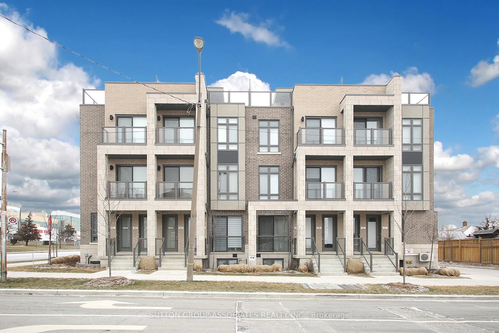 721-lawrence-avenue-w-north-york-ontario-w12401278