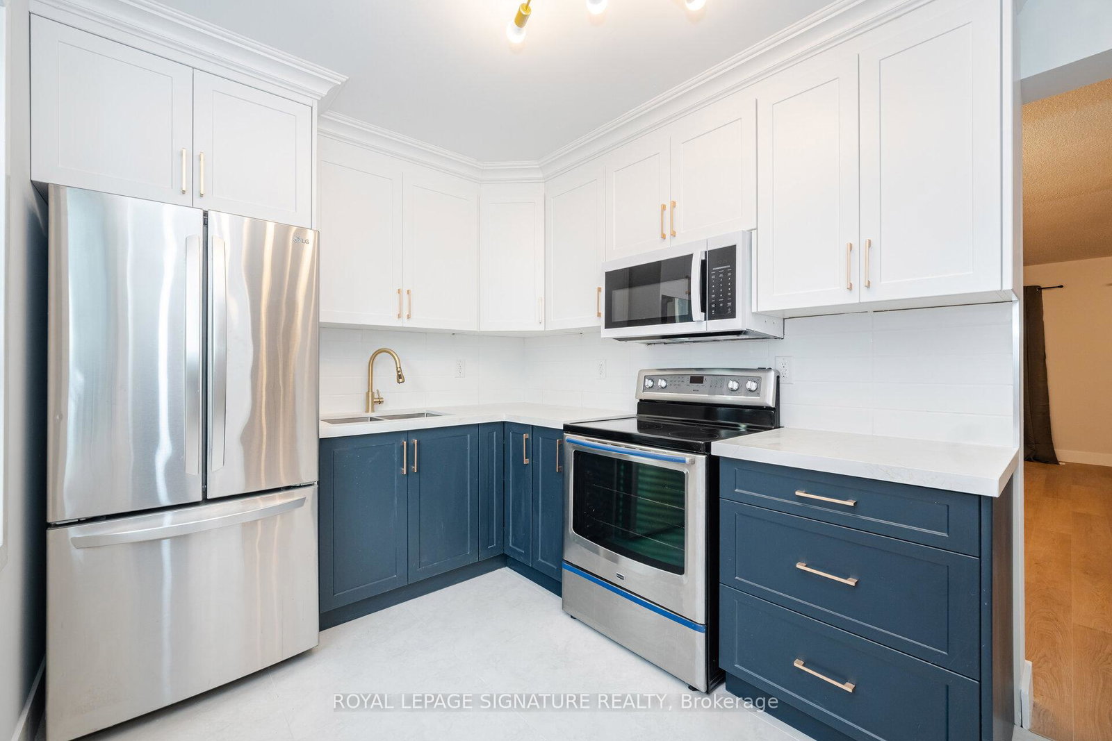 1055-shawnmarr-road-mississauga-ontario-w12401294