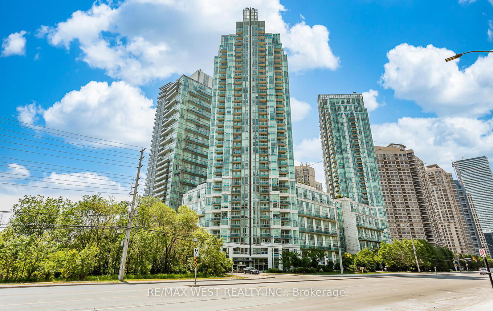220-burnhamthorpe-road-w-mississauga-ontario-w12401369