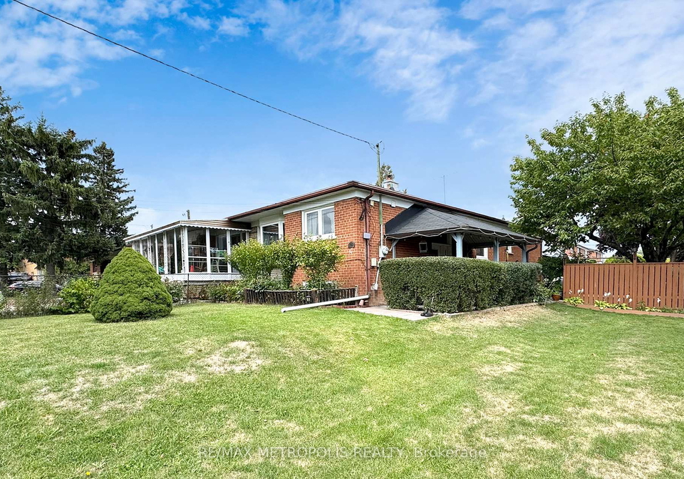 49-magellan-drive-york-ontario-w12401465
